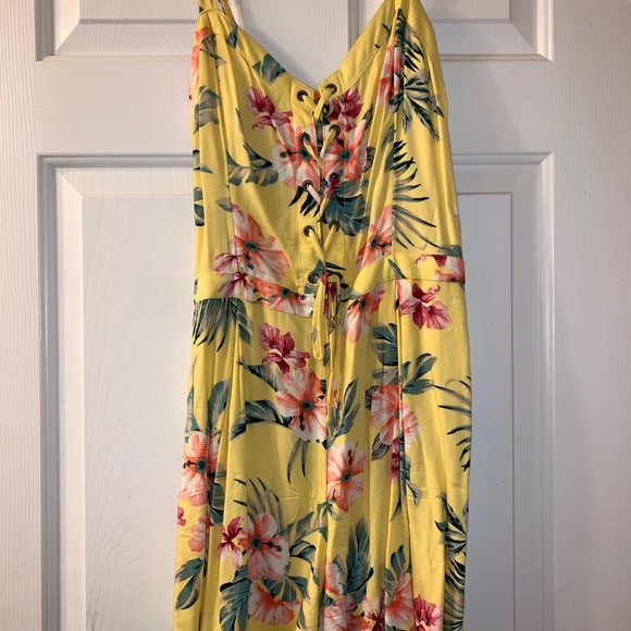 Floral romper - Picture 1 of 3